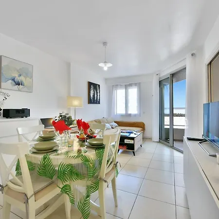 Eden Blue Wilson - Appt Climatise Proche דירה